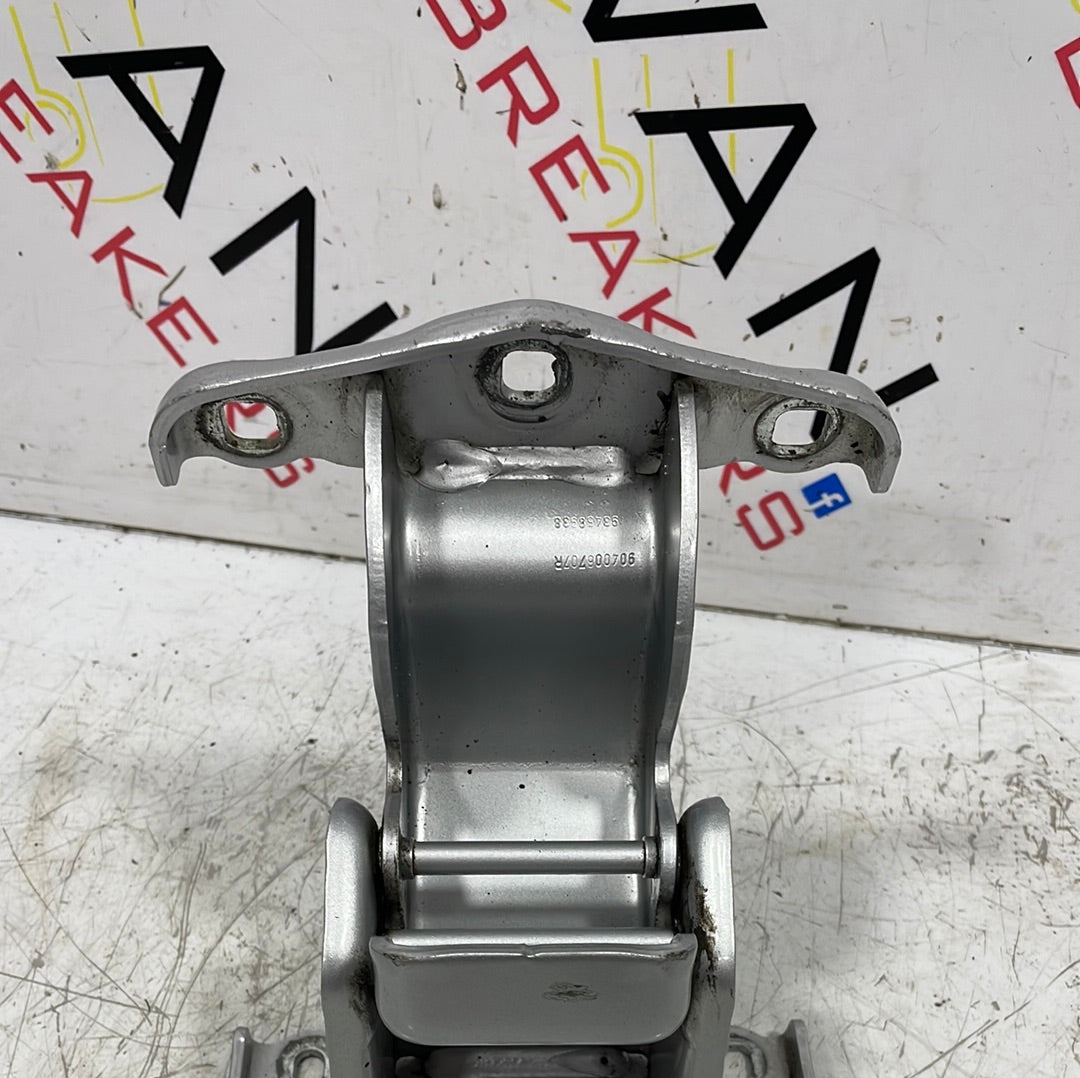 Renault Trafic/Vauxhall Vivaro REAR DOOR HINGE (SILVER) 2014/2019 P/N 904006707R