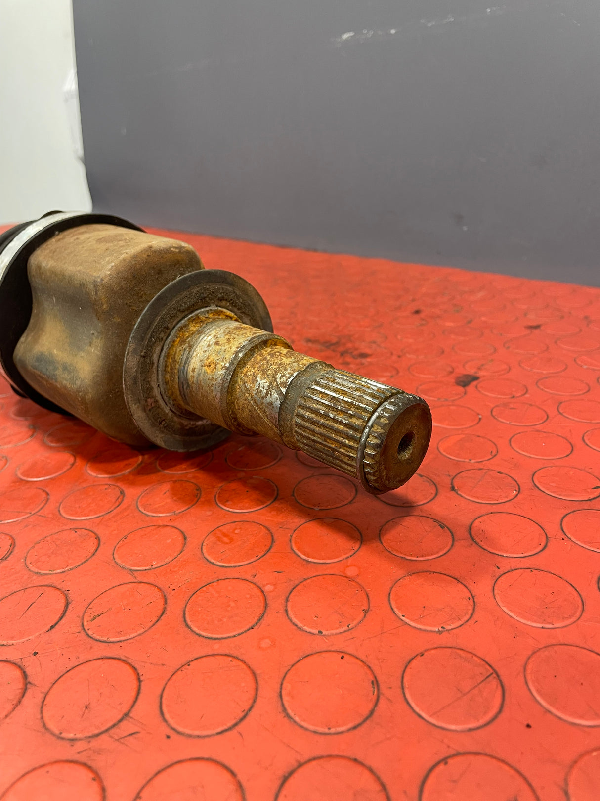 Nissan Navara DRIVESHAFT FRONT RIGHT 2014-2019 1.6 P/N 391005JU0A