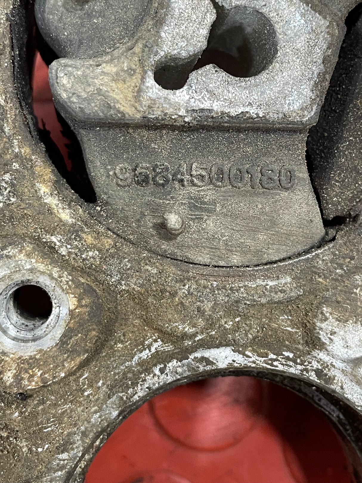 Citroen Berlingo/Peugeot Partner DRIVESHAFT MOUNT 1.6 2015-2018 P/N 81090780 - 1