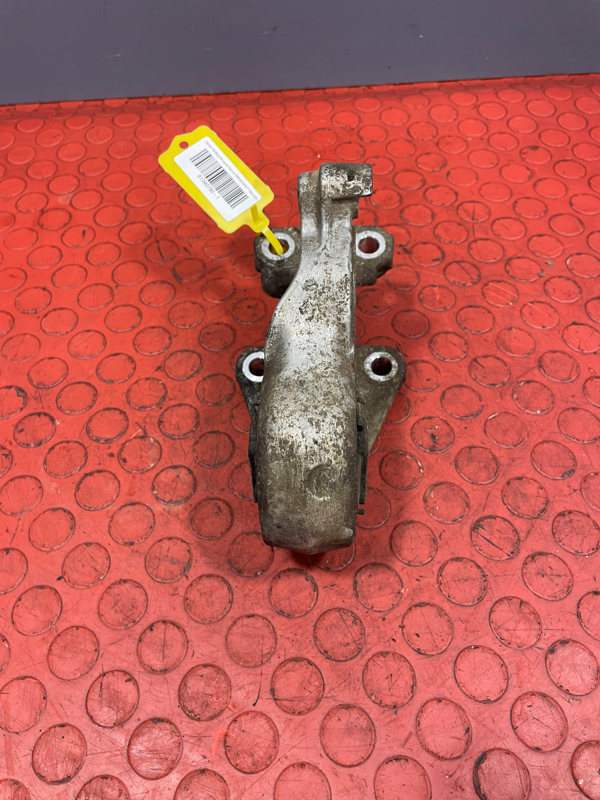 Citroen Berlingo/Peugeot Partner DRIVESHAFT MOUNT 1.6 2015-2018 P/N 81090780 - 1