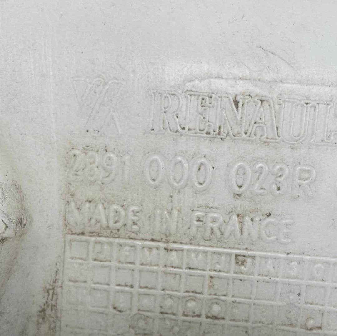 Renault Master WASHER FLUID BOTTLE (WITH PUMP) 2010-2018 P/N 2891000023R