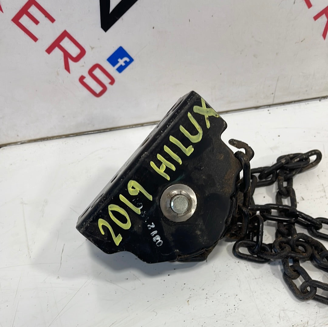 Toyota Hilux SPARE WHEEL CARRIER 2019 P/N 519000K180