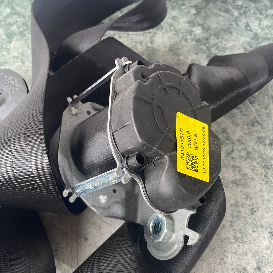 Renault Trafic/Vauxhall Vivaro PASSENGER SIDE FRONT SEATBELT 2015-2022 P/N 868854200R