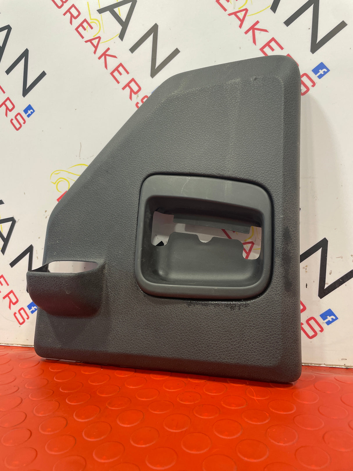 Dispatch Expert Proace SLIDING DOOR INNER HANDLE 2019-2023 P/N 98099548