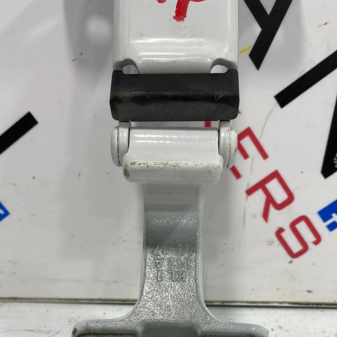 Renault Kangoo RIGHT REAR UPPER DOOR HINGE P/N KL1312A