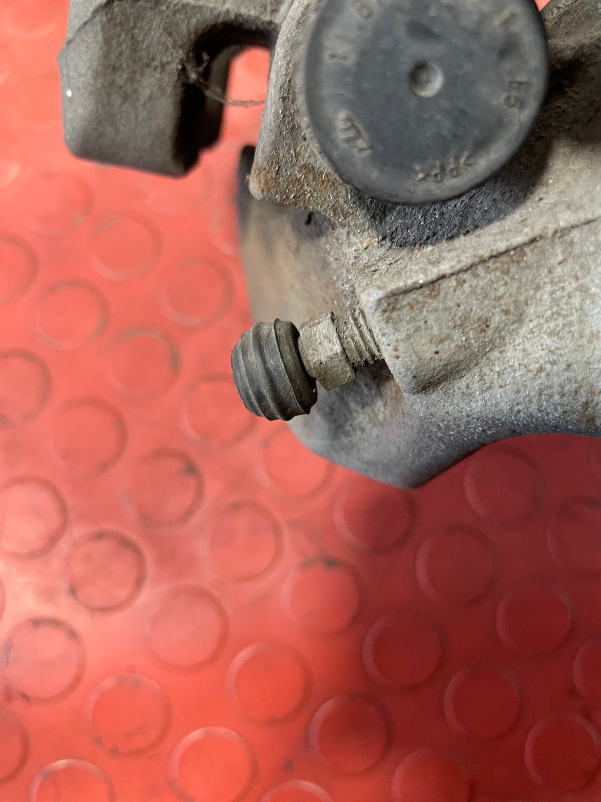 Citroen Dispatch/Peugeot Expert/Vauxhall Vivaro/Toyota Proace/Fiat Scudo BRAKE CALIPER Front Drivers Side 2016-2024 P/N 9805256380 - 1