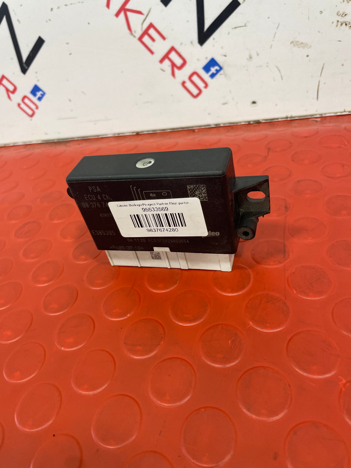 Citroen Berlingo/Peugeot Partner/Toyota Proace City/Vauxhall Combo PARKING SENSOR CONTROL MODULE 2019- 2023 P/N 9837674280