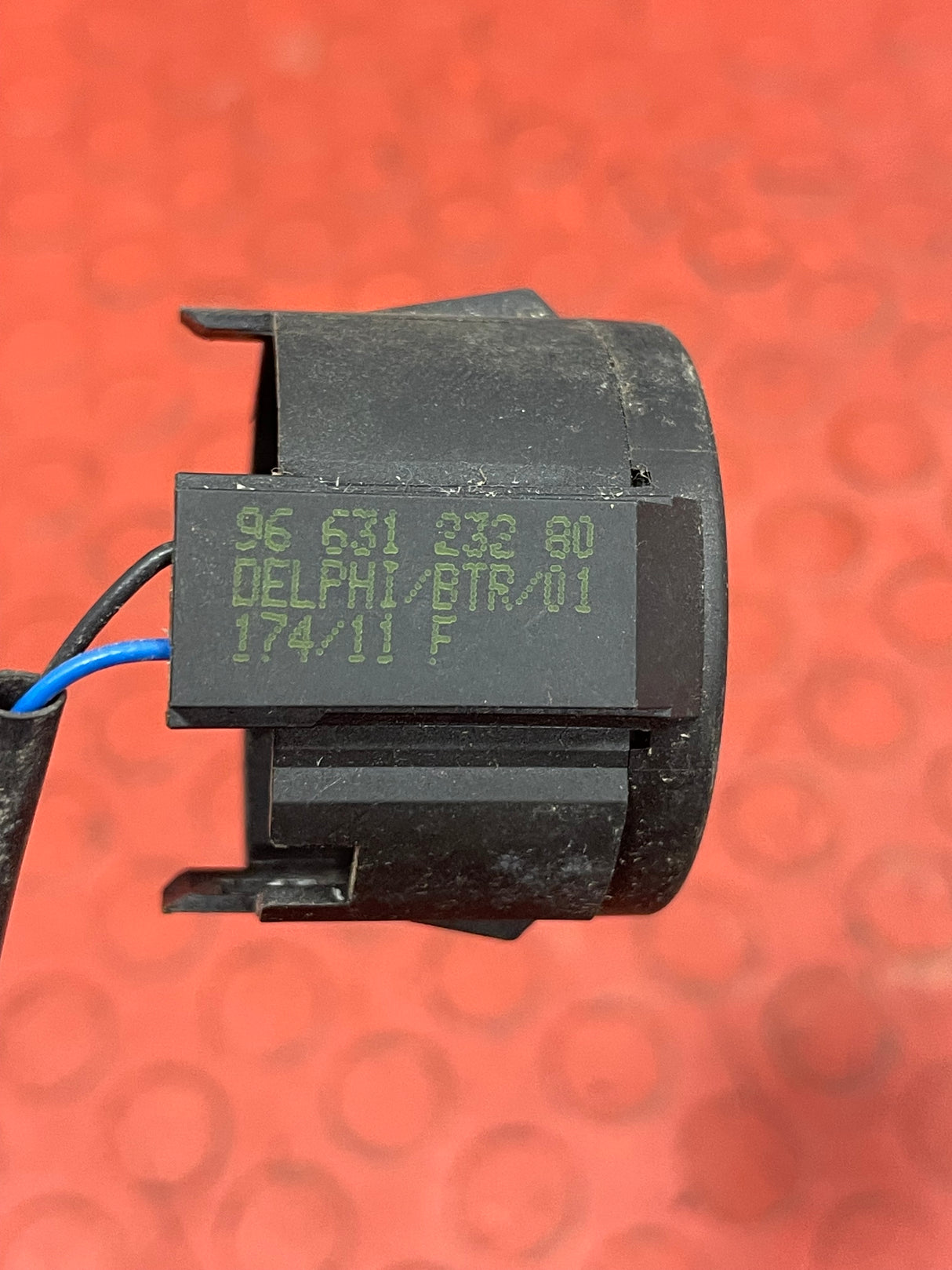 Citroen Berlingo/Peugeot Partner IGNITION KEY RECEIVER 2008-2018 P/N 9663123280