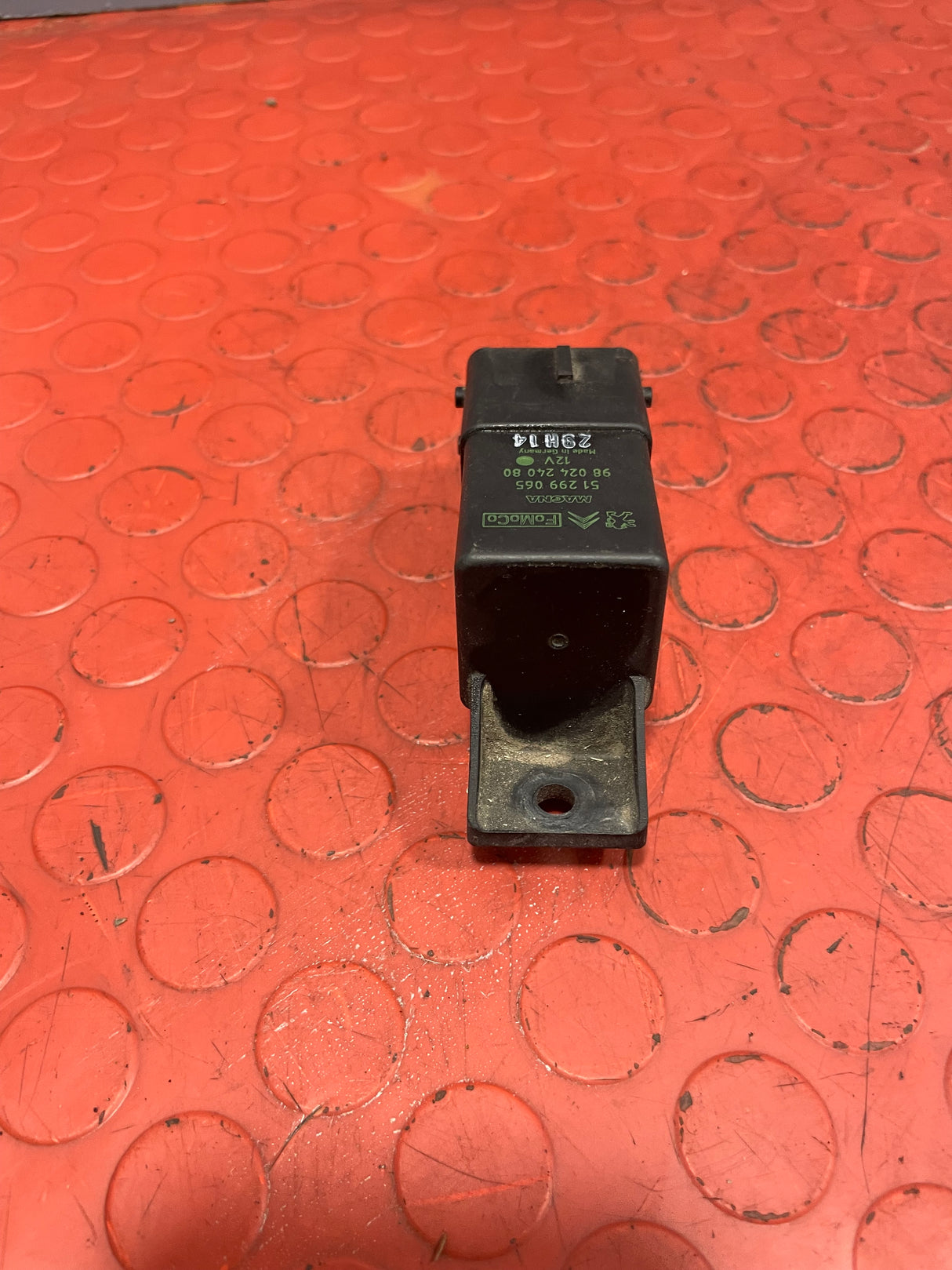 Citroen Berlingo/Peugeot Partner GLOW PLUG RELAY (8Pin) 2012-2018 P/N 9802424080