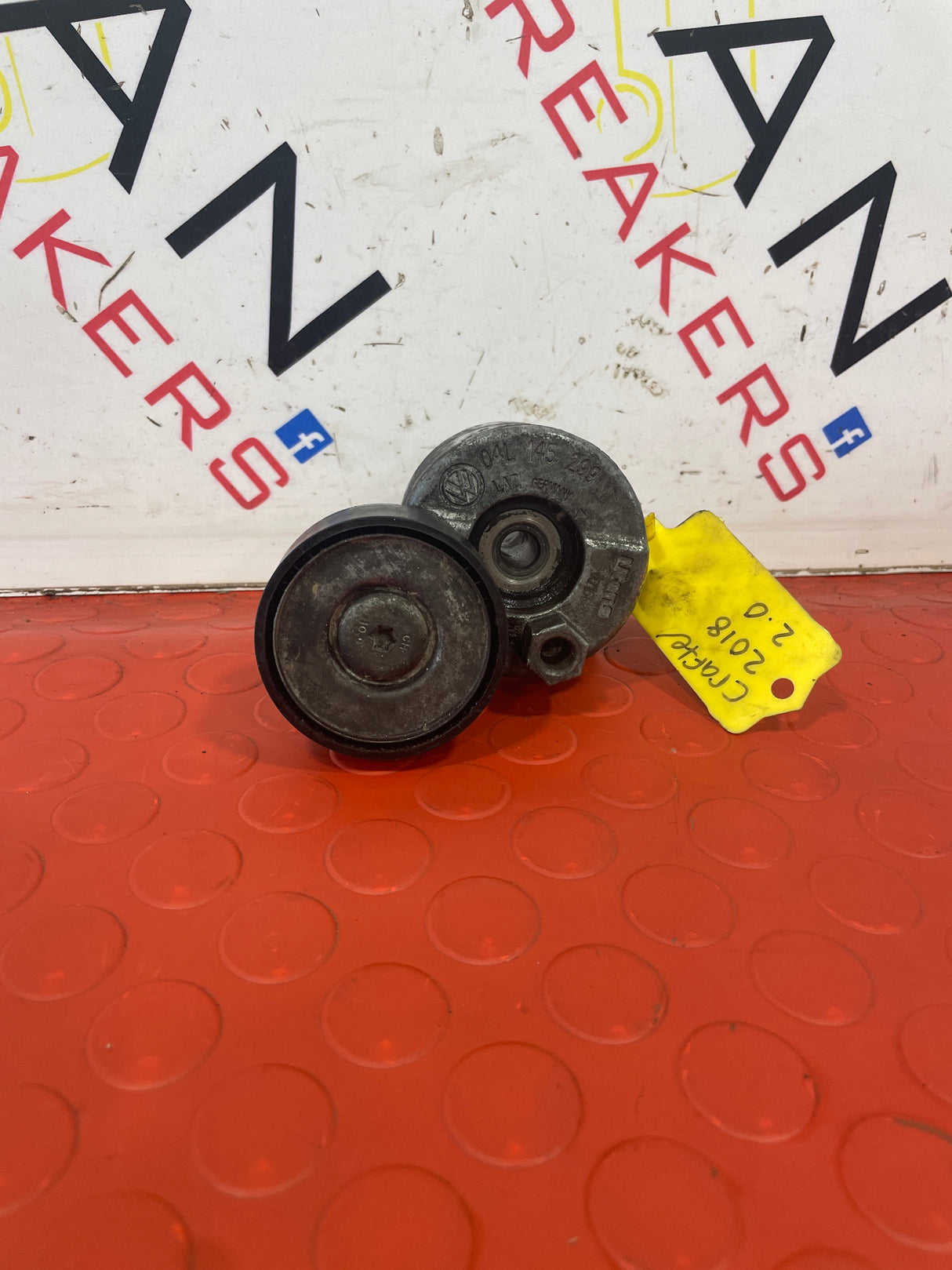 Volkswagen Crafter AUXILIARY BELT TENSIONER 2017-2023 2.0L P/N 04L145299