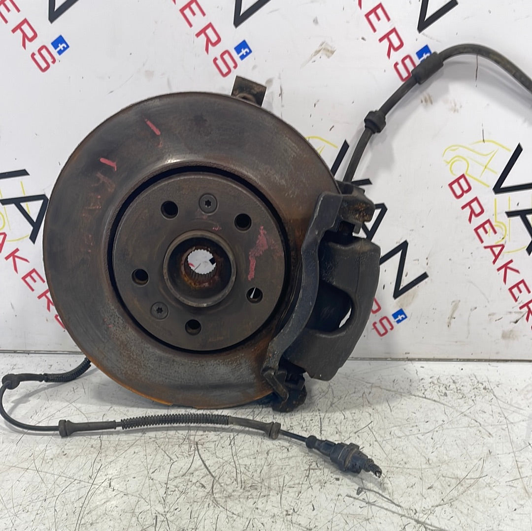 Renault Trafic/Vauxhall Vivaro DRIVER SIDE FRONT HUB AND ABS SENSOR 1.6 2014-2019 400144570R