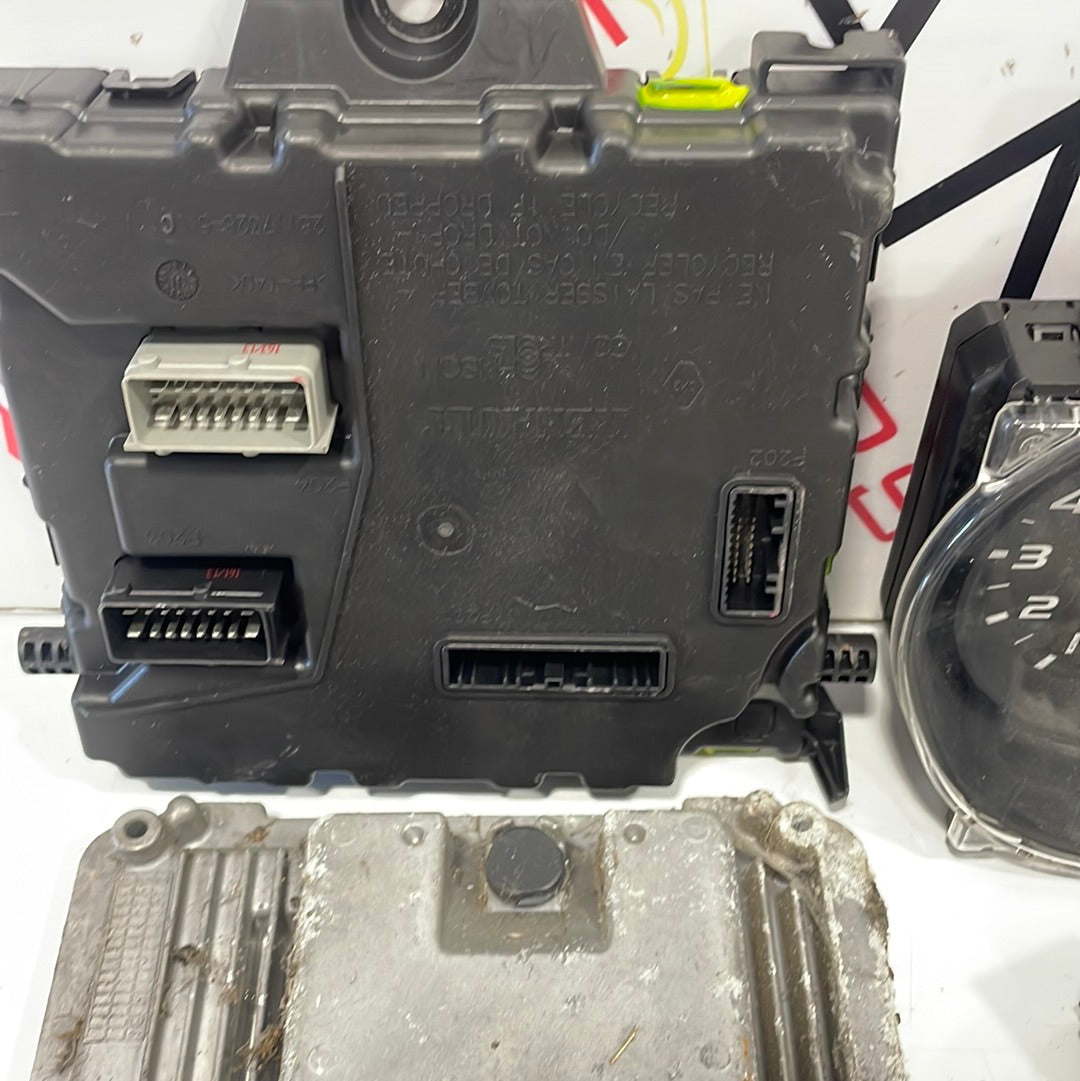 Renault Master BSI KIT WITH KEY AND BARREL/ECU/ECM 2013 2.3 FWD P/N 237102265R