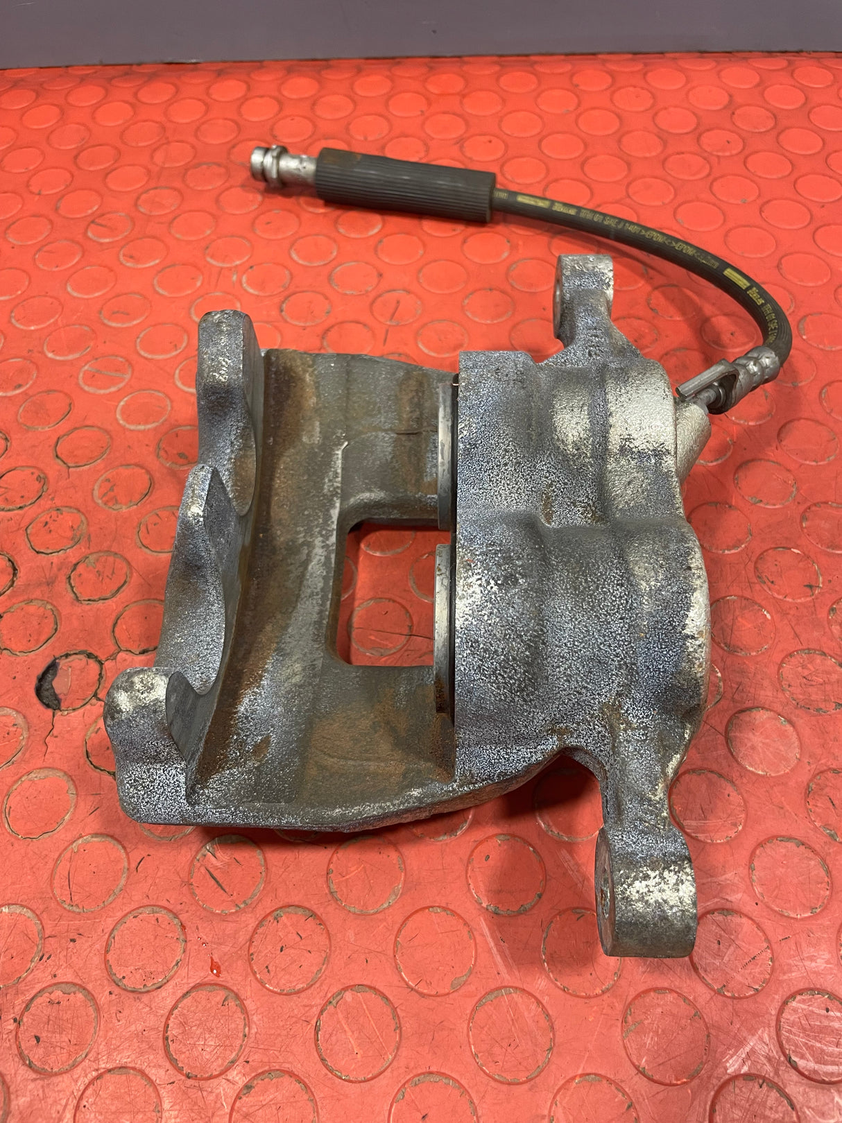 Ford Transit MK8/Custom BRAKE CALIPER Front Passengers Side 2.0 2018-2023 P/N W08384AG