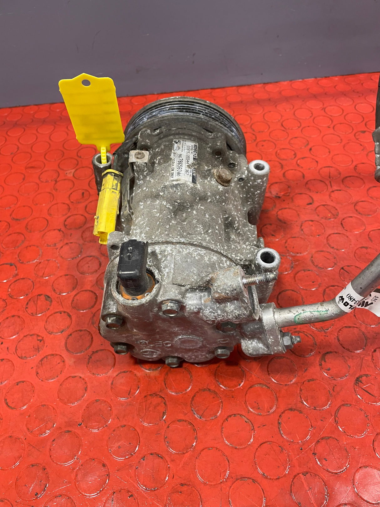 Citroen Berlingo/Peugeot Partner AIR CONDITIONING PUMP W/ HOSE (2Pin) 2011-2018 P/N 9678656080