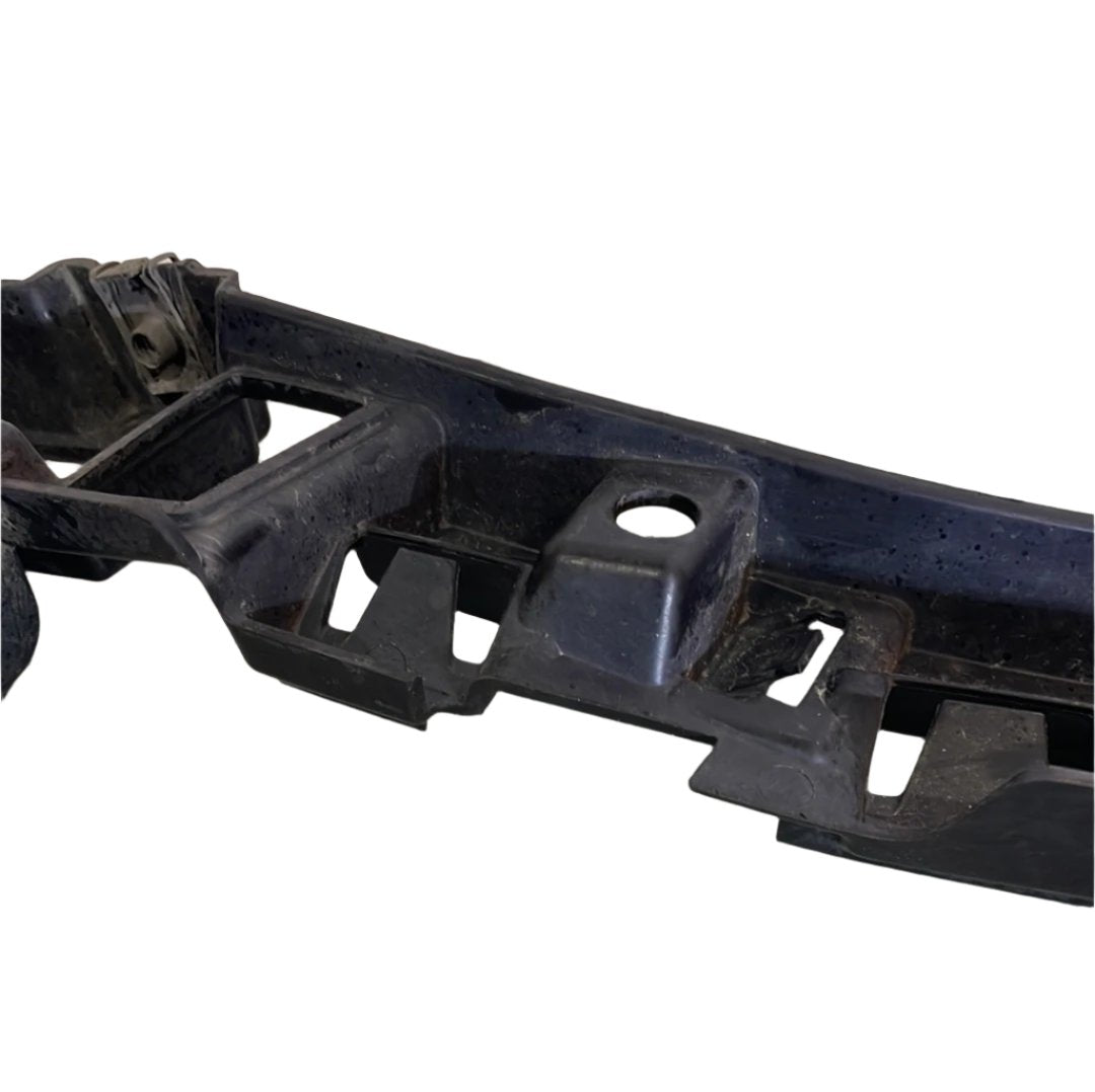 Citroen Berlingo/Peugeot Partner/Vauxhall Combo/Toyota Proace City FRONT BUMPER/ARCH BRACKET Passenger Side 2018-2025 P/N 9816768880