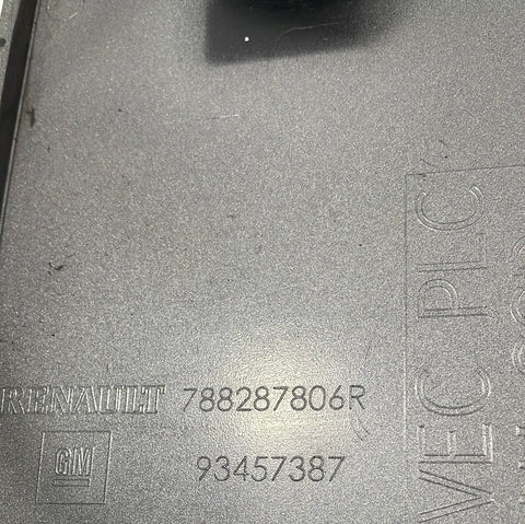 Renault Trafic/Vauxhall Vivaro/Nissan NV300 MOULDING UNDER FUEL FILLER FLAP PASSENGER'S SIDE (GREY) 2014-2019 P/N 788287806R