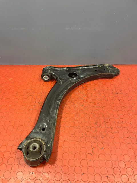 Ford Transit Custom BOTTOM ARM WISHBONE N/S PASSENGER SIDE 2.0 2022 P/N KK213A053AG