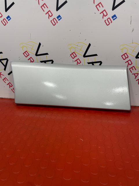 Vauxhall Vivaro DRIVER SIDE REAR PANEL TRIM 2018 P/N 93453602