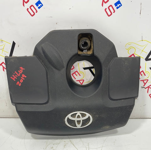 Toyota Hilux 2.8 TOP ENGINE COVER 2019-2023 P/N 126010E010