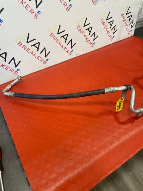 Renault Trafic MK3 1.6 Vauxhall Vivaro AIR CON PIPE 2015-19 P/N 924807649R