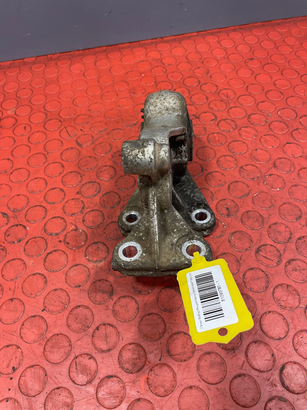 Citroen Berlingo/Peugeot Partner DRIVESHAFT MOUNT 1.6 2015-2018 P/N 81090780 - 1