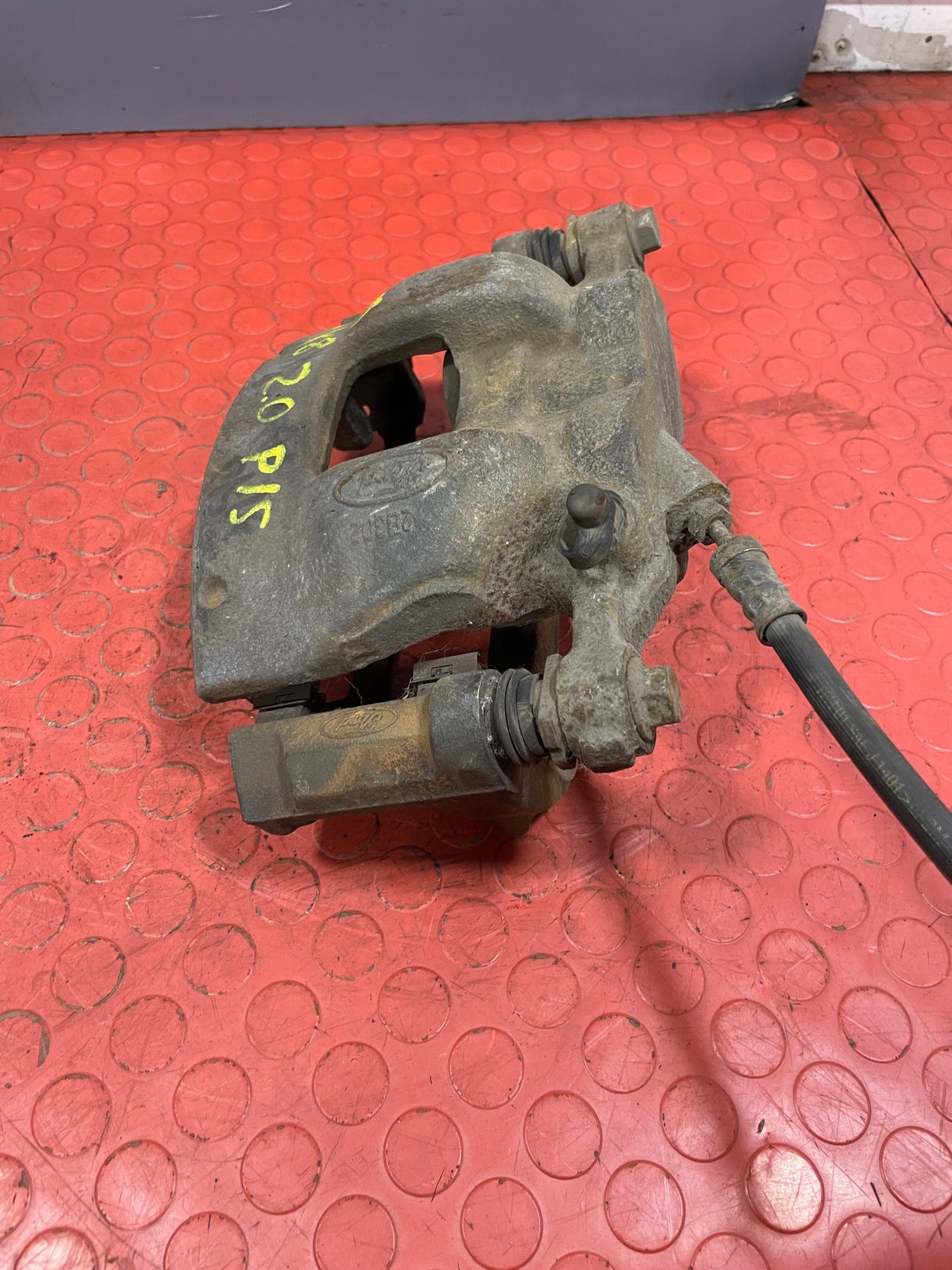 Ford Transit MK8/Custom BRAKE CALIPER Front Passengers Side (With Carrier) 2.0 2013-2023 P/N 794004AD - 1
