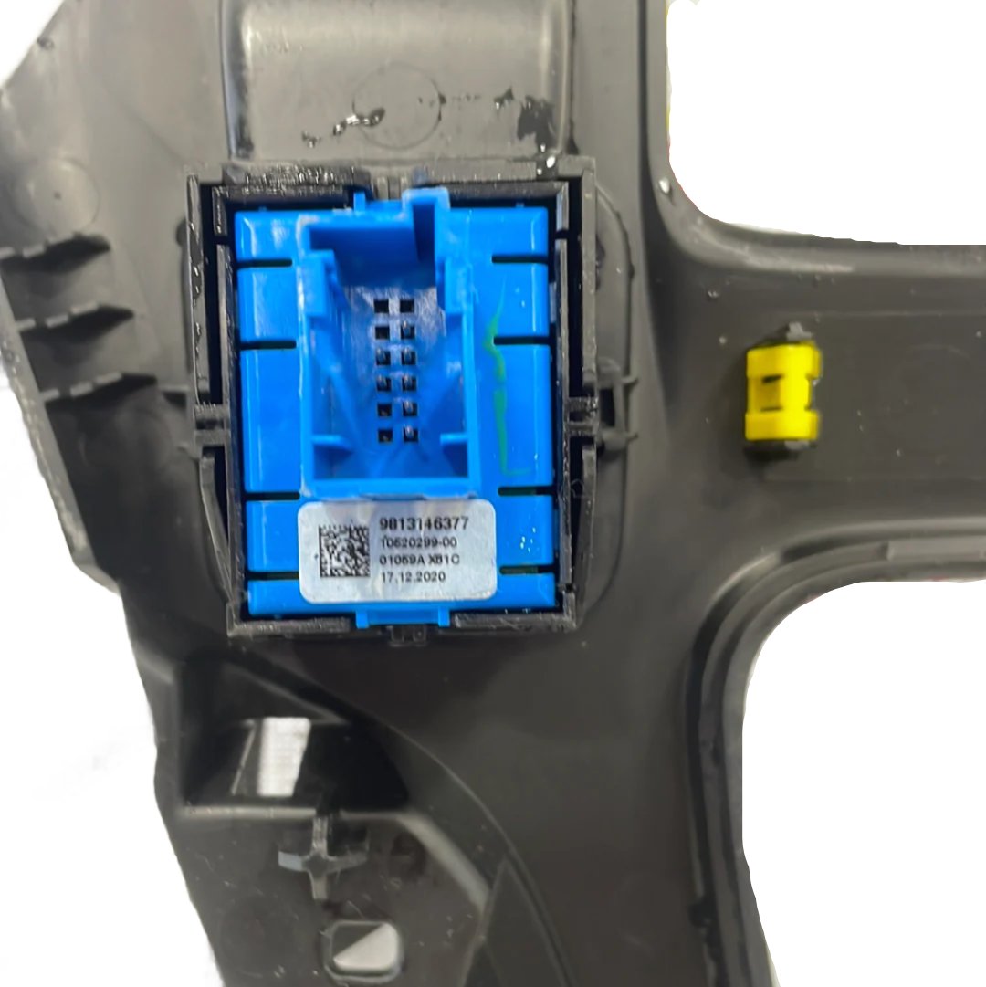 Citroen Berlingo/Peugeot Partner/Toyota Proace City/Vauxhall Combo GEARSTICK SURROUND TRIM AND PARKING SWITCH 2019-2024 P/N 9818376577