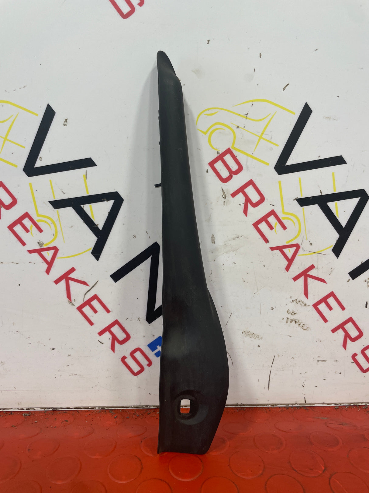 Citroen Berlingo/ Peugeot Partner/ Vauxhall Combo/ Toyota Proace City FRONT LEFT WINDSHIELD TRIM 2019-2023 P/N 9819414280