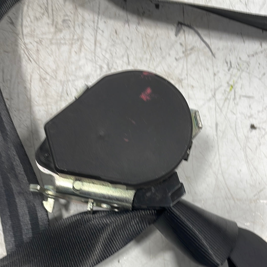 Renault Master PASSENGER SIDE N/S SEAT BELT 2010-2019 P/N 868840019R