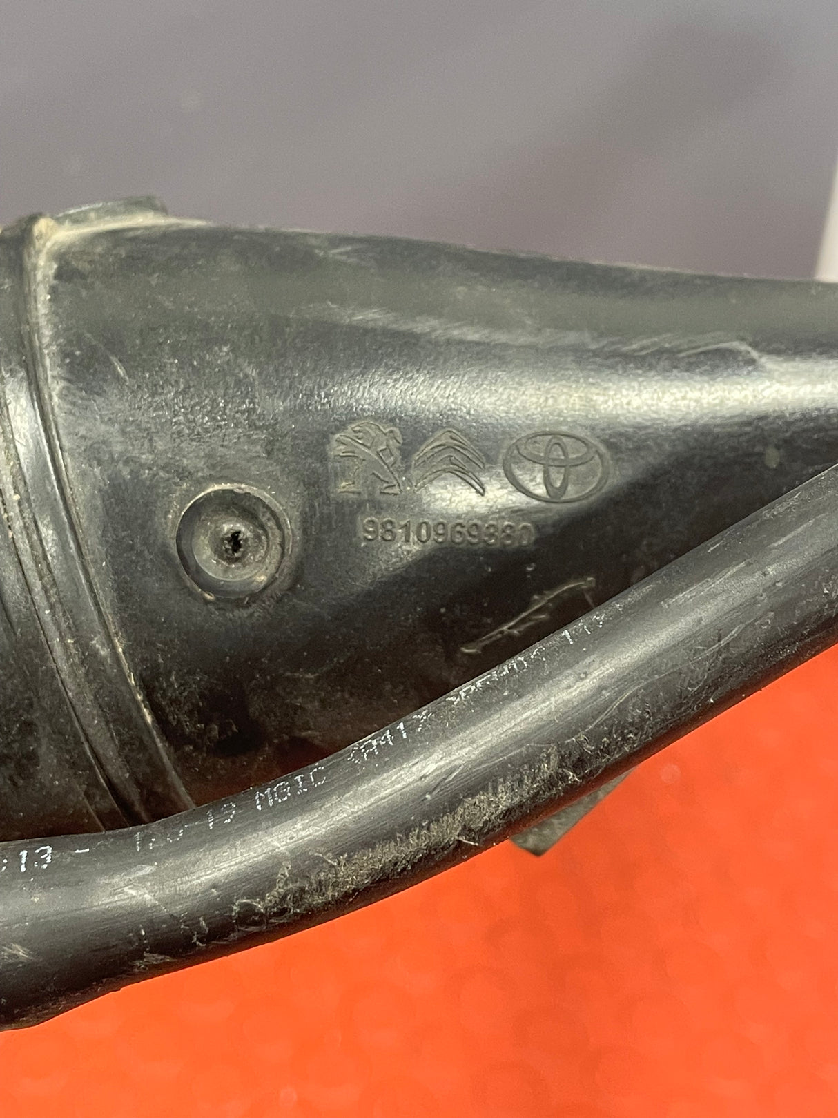 Citroen Dispatch/Vauxhall Vivaro/Peugeot Expert/Toyota Proace/Fiat Scudo ADBLUE TANK FILLER 2016-2024 P/N 9810969380