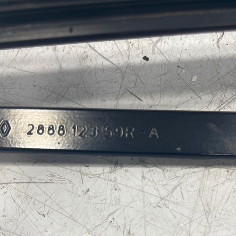 Vauxhall Vivaro/ Renault Trafic/Nissan NV300 MK3 WIPER ARM DRIVERS SIDE O/S 2014-2021 P/N 288812359R