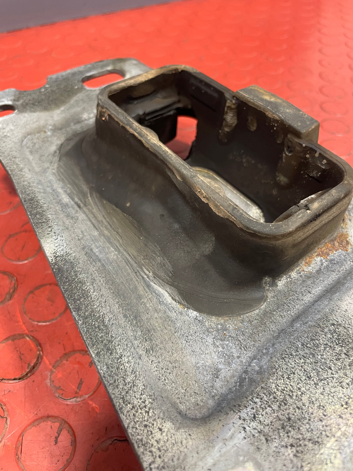 Citroen Berlingo/Peugeot Partner/Vauxhall Combo/Toyota Proace City GEARBOX MOUNTING 2019-2024 P/N 9673768480