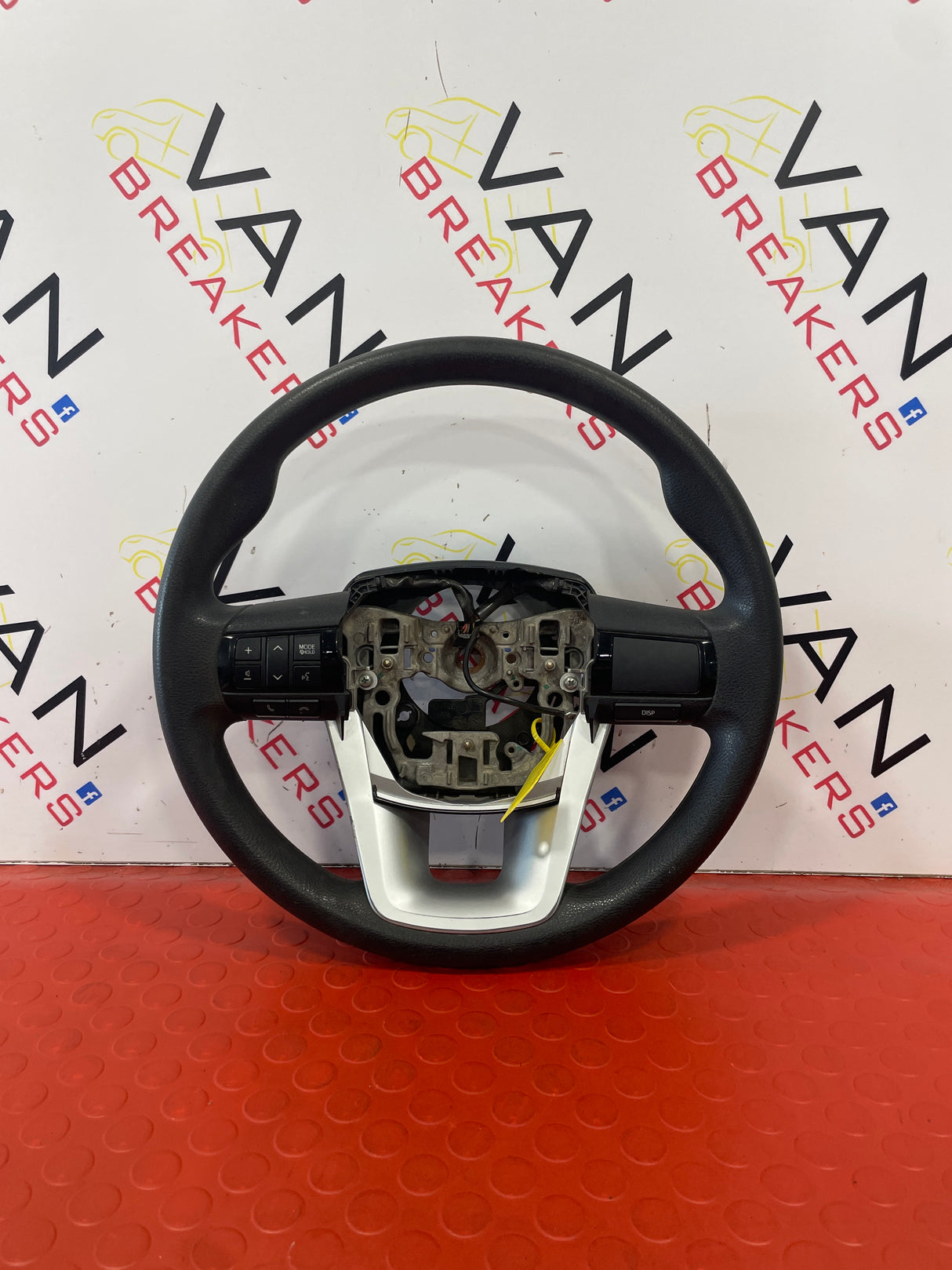 Toyota Hilux STEERING WHEEL (AN120, AN130) 2015-2020 P/N 1117732