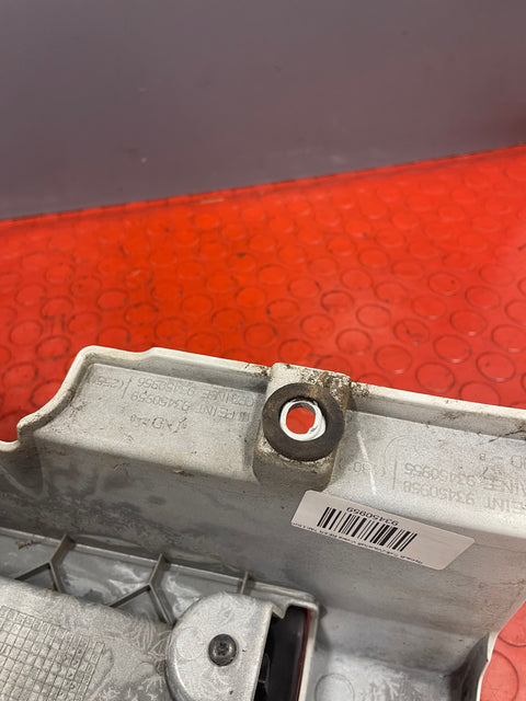 Renault Trafic/Vauxhall Vivaro REAR TAILLIGHT ASSEMBLY w/ HOUSING Passenger's Side White 2014-2019 P/N 93450959