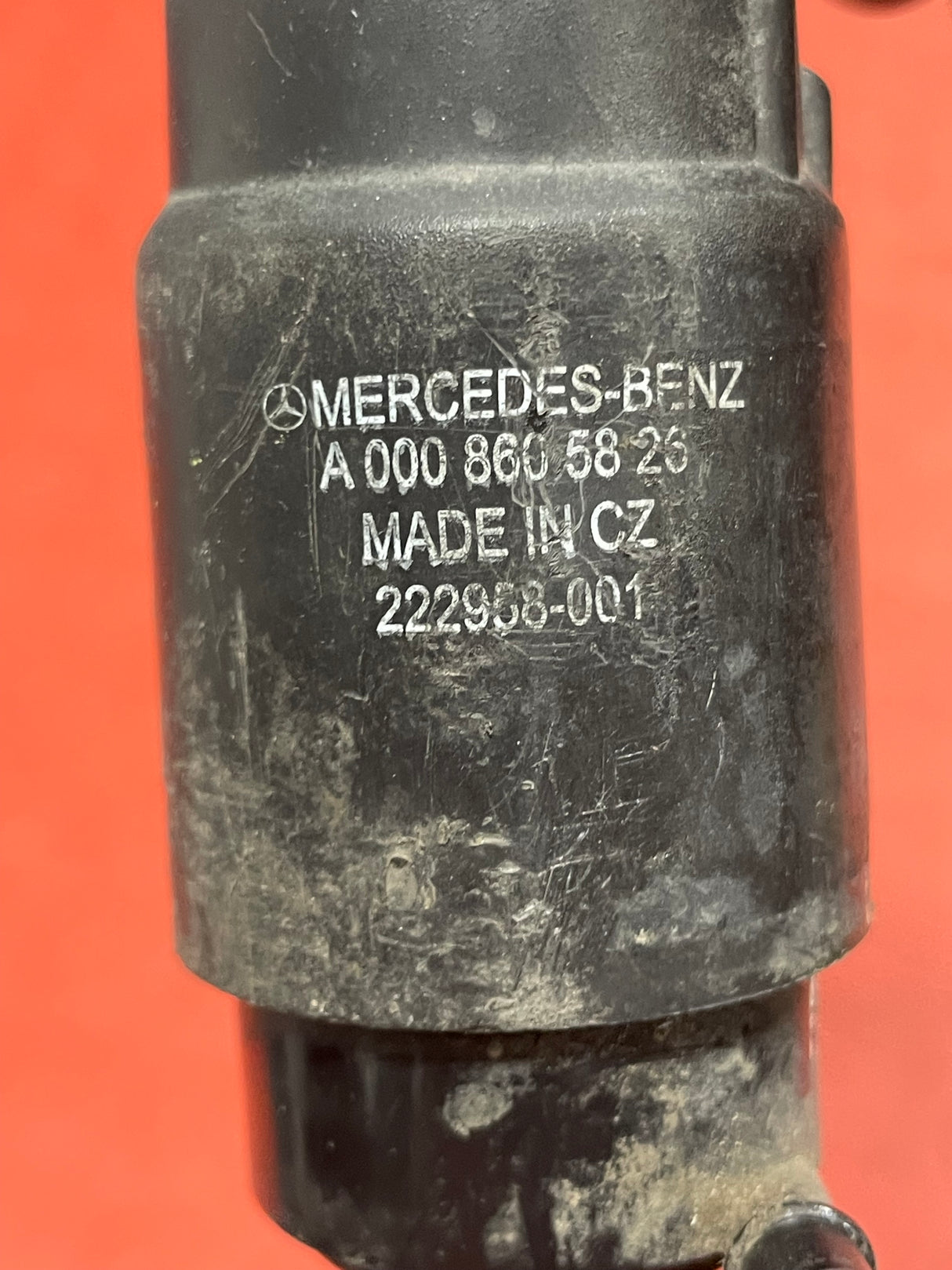 Volkswagen Crafter/Mercedes Sprinter WINDSCREEN WASHER BOTTLE PUMP 2006-2015 P/N A0008605826