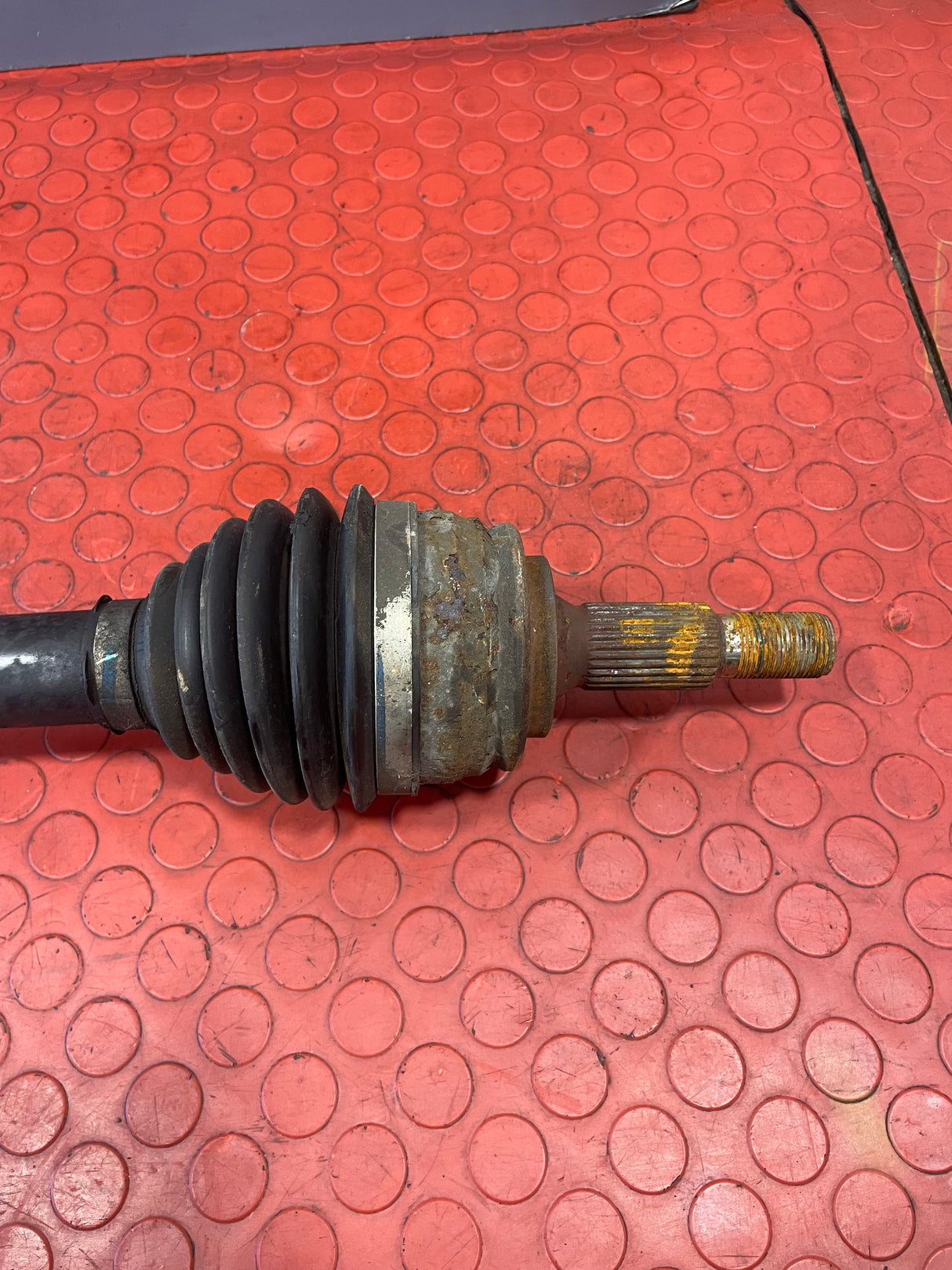 Citroen Berlingo/Peugeot Partner/Vauxhall Combo/Toyota Proace City DRIVESHAFT Drivers Side 1.5 2018-2025 P/N 9806699780 - 2