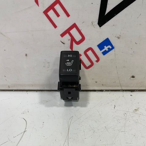 Toyota Hilux HEATED SEAT SWITCH 2019 P/N 16525MD