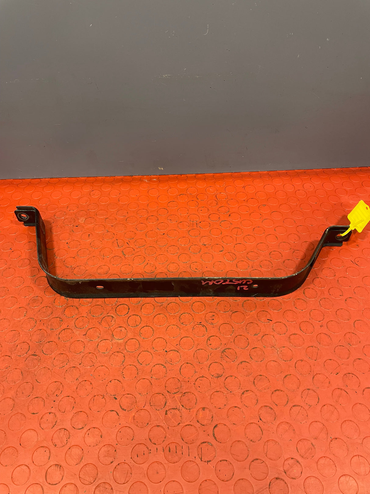 Ford Transit/Transit Custom FUEL TANK STRAP 2.0 2019-2023 P/N KK219092CC - 1