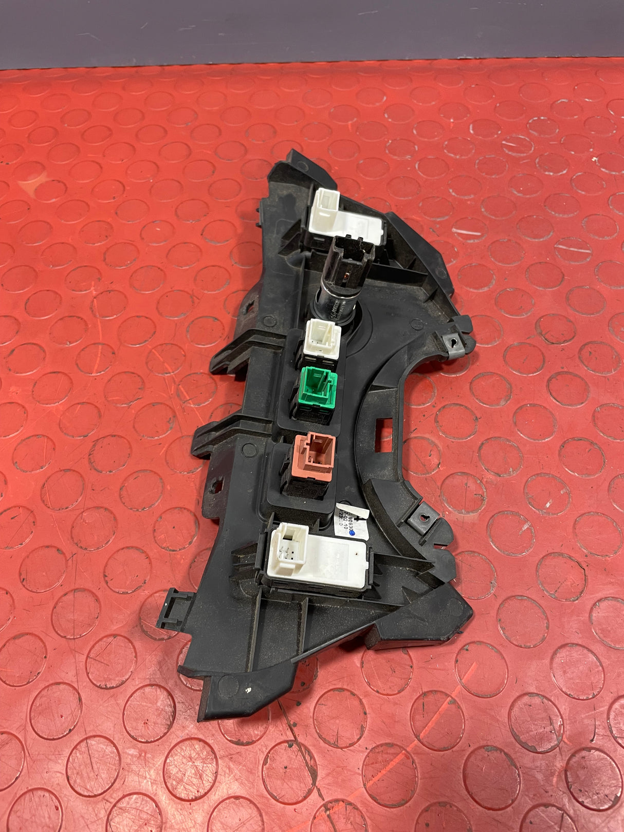 Citroen Berlingo/Peugeot Partner WINDOW SWITCH/LOCKING CONTROL PANEL 2008-2018 P/N 9680932177