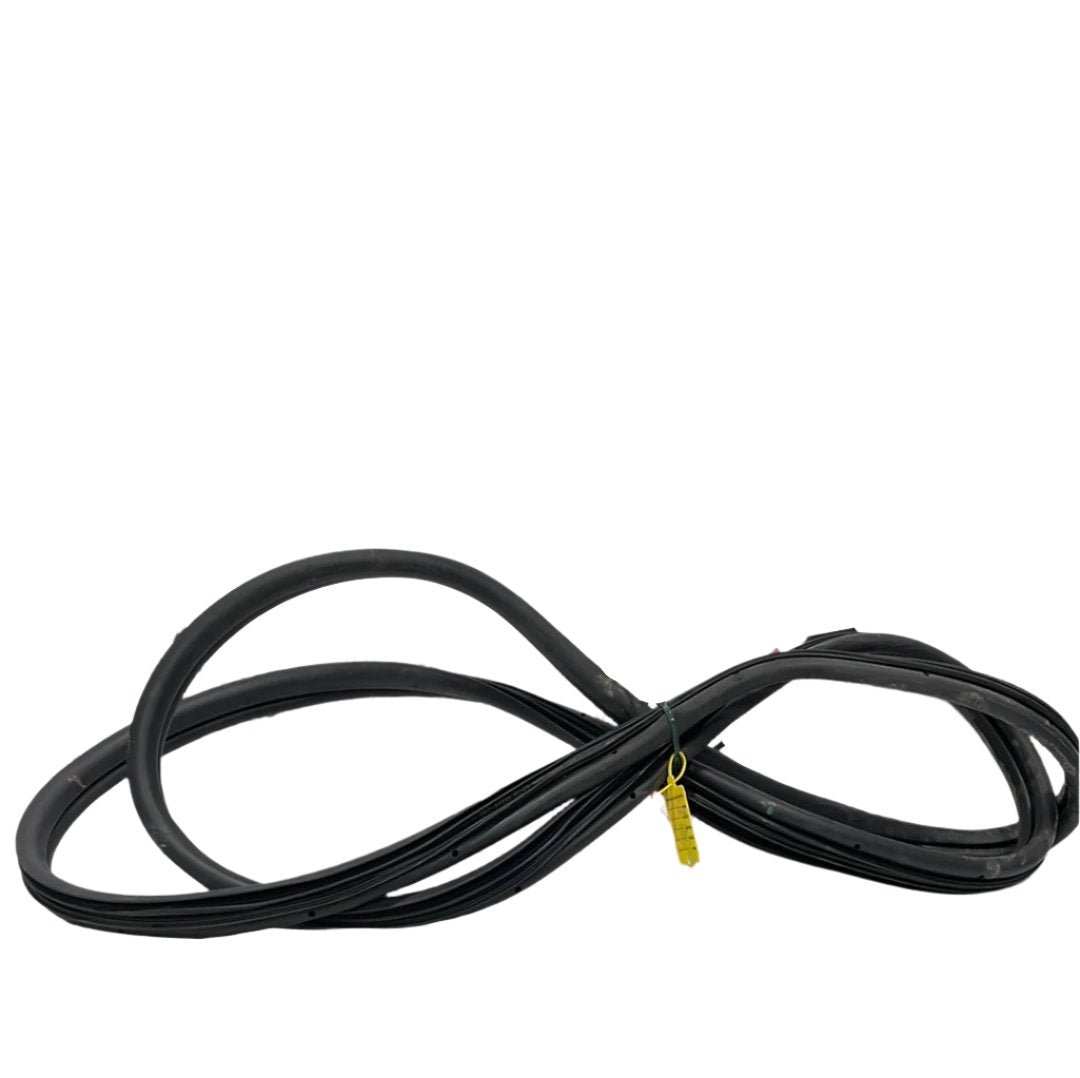 Citroen Relay/ Peugeot Boxer/ Fiat Ducato PASSENGER SIDE FRONT DOOR RUBBER SEAL 2016 0N P/N CRPSFDS1