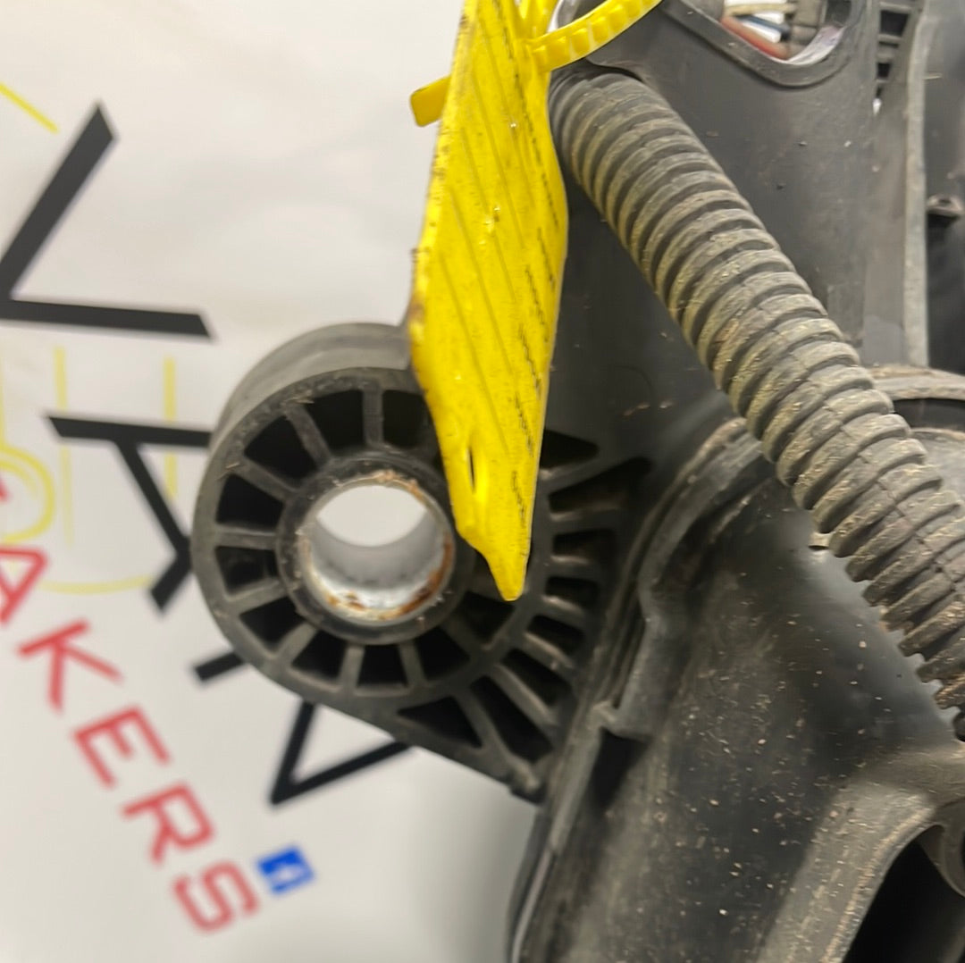 Citroen Dispatch/ Peugeot Expert/ Vauxhall Vivaro/ Toyota Proace/Fiat Scudo 1.5 HDI ADBLUE TANK 2019-2024 P/N 9842316580 - 1