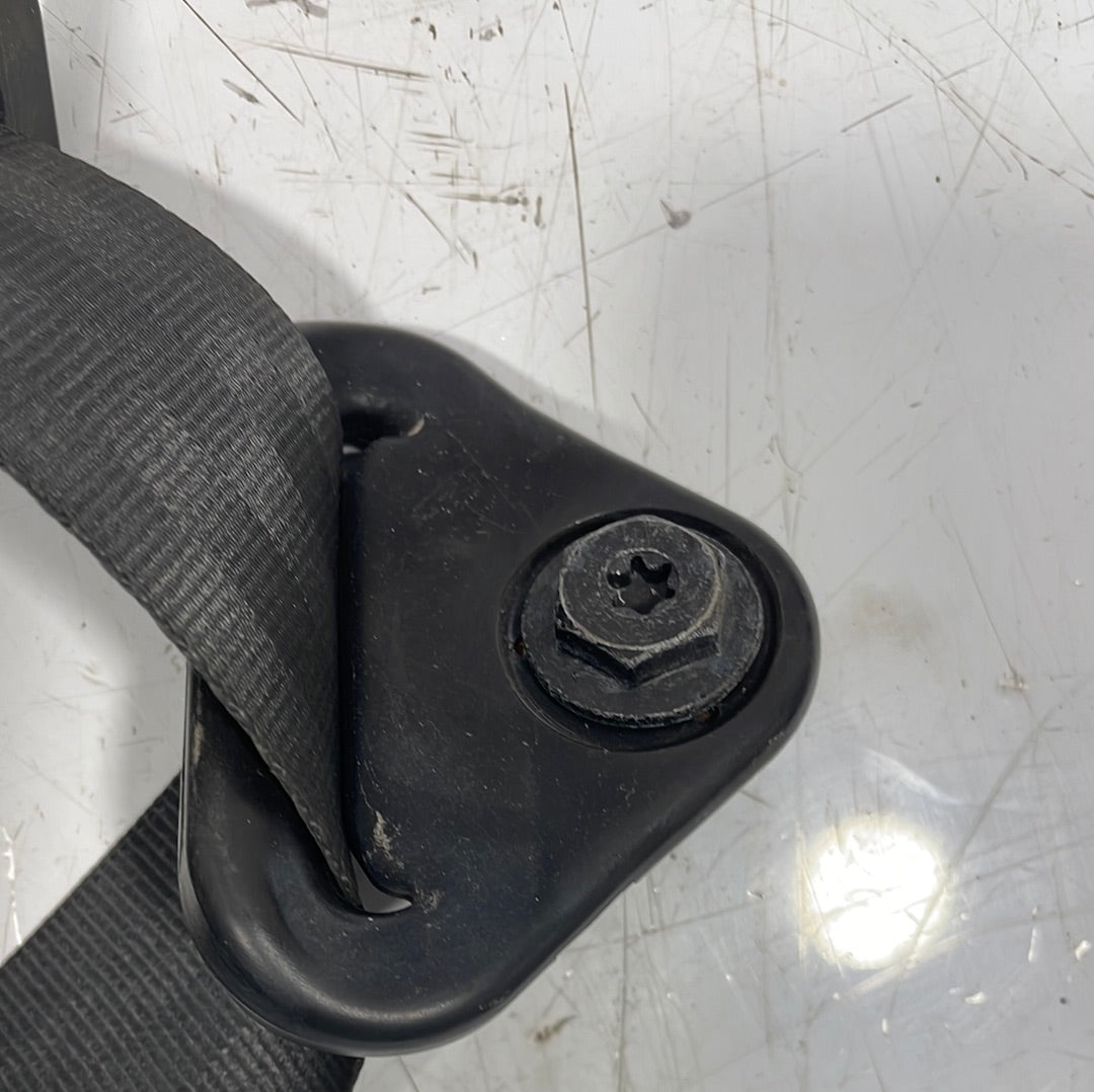 Renault Master PASSENGER SIDE N/S SEAT BELT 2010-2019 P/N 868840019R