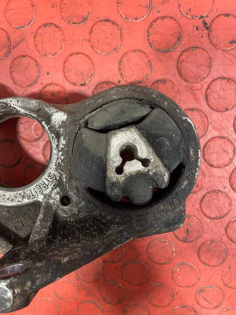 Citroen Berlingo/Peugeot Partner DRIVESHAFT MOUNT 2015-2018 P/N 81090780 - 1