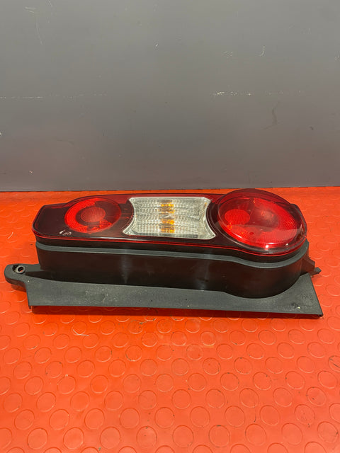 Citroen Berlingo/Peugeot Partner TAILLIGHT Driver's Side (Damage Mounting & Minor Lens Crack) 1.6 2012-2018 P/N 9680607880 - 2