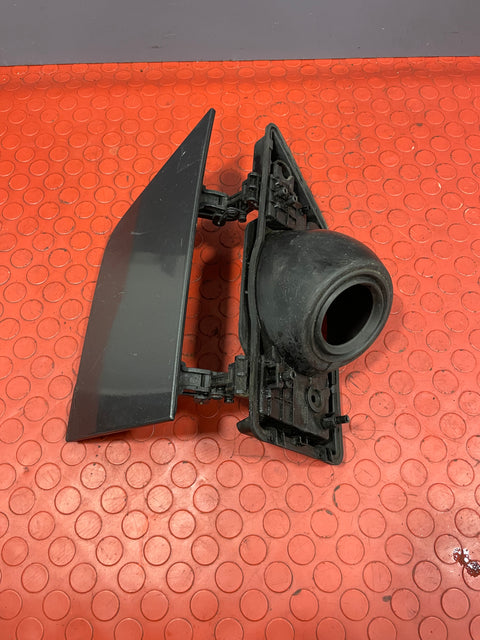 Ford Transit Custom FUEL TANK FILLER FLAP (Metallic Grey) 2014-2018 P/N BK21V27936AE - 4