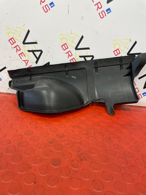 Ford Transit Mk8 RADIATOR AIR DEFLECTOR PASSENGER SIDE (N/S) 2.2TDCI 2013-2017 P/N BK31V8311AA