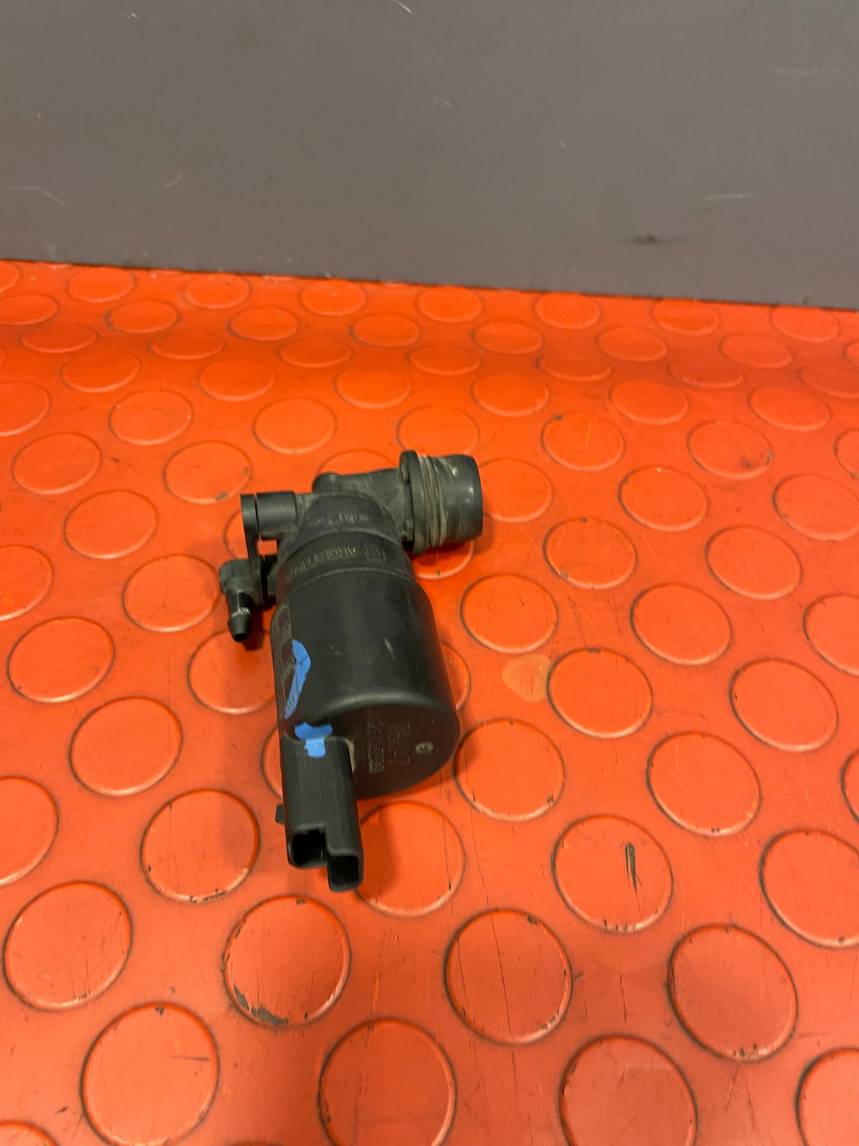 Citroen Dispatch/Peugeot Partner/Vauxhall Vivaro/Toyota Proace/Fiat Scudo WINDSCREEN WASHER ELECTRIC WATER PUMP 2008-2016 P/N 21416900