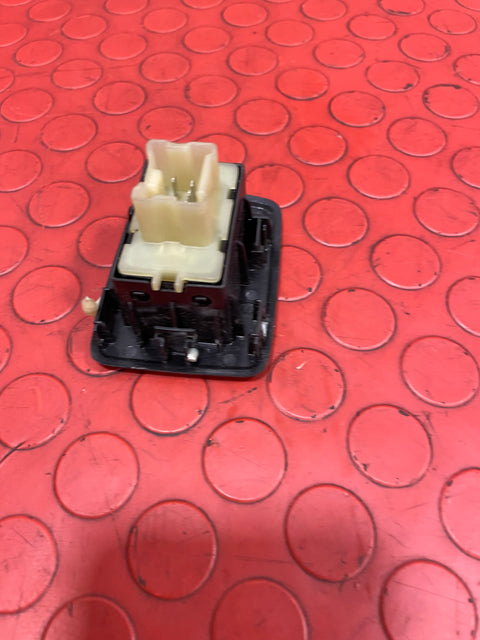 Renault Trafic/Vauxhall Vivaro/Nissan NV300 WINDOW CONTROL SWITCH Passenger's Side N/S (7Pin) 2014-2019 Ref./N 254118044R-Lh
