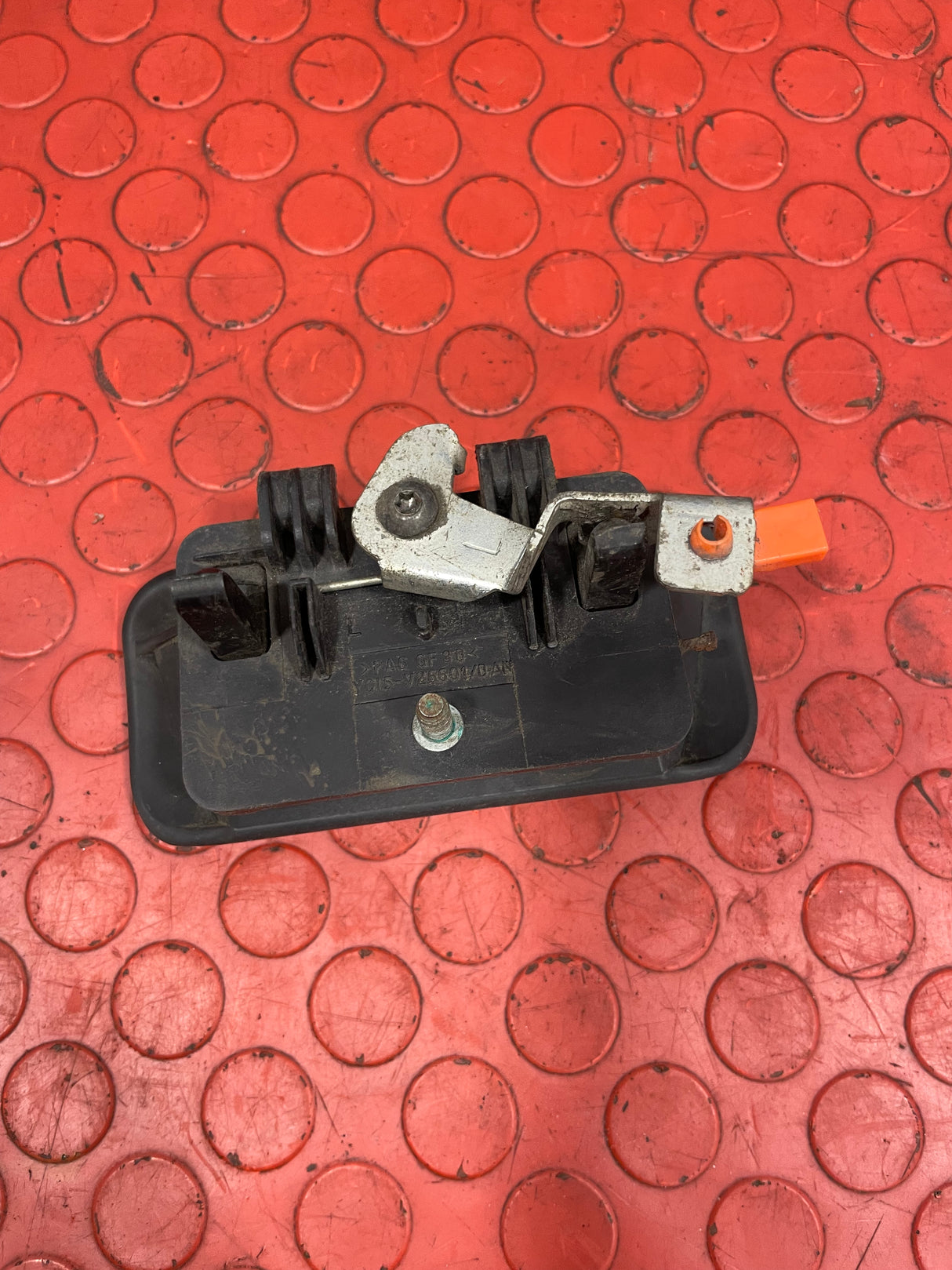 Ford Transit MK7 OUTER SLIDING DOOR HANDLE N/S 2008-2013 P/N YC15V26601 - 1