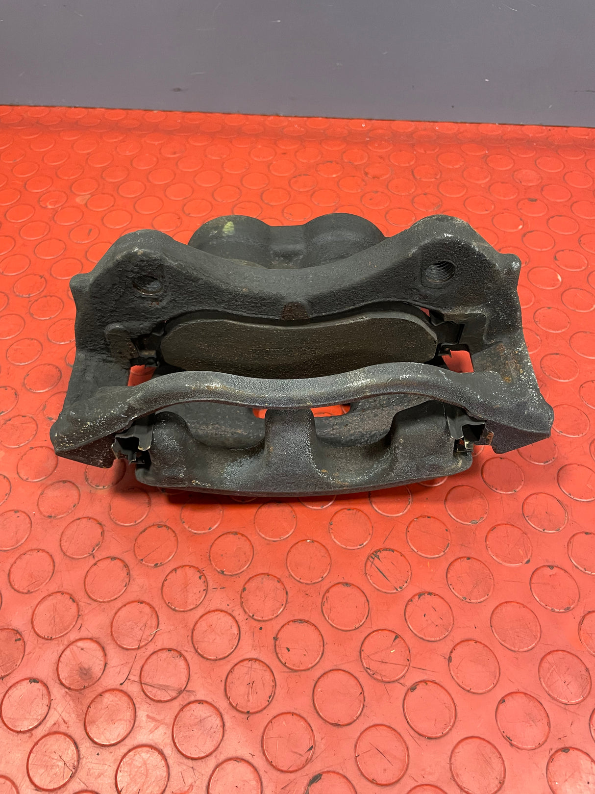 Ford Transit Custom FRONT BRAKE CALIPER w/ CARRIER Driver's Side 2.2 O/S 2013-2016 P/N W08365AG